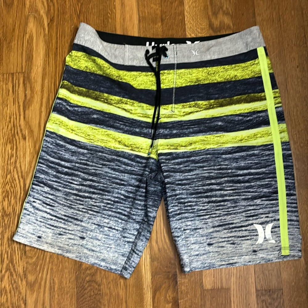 Hurley board shorts